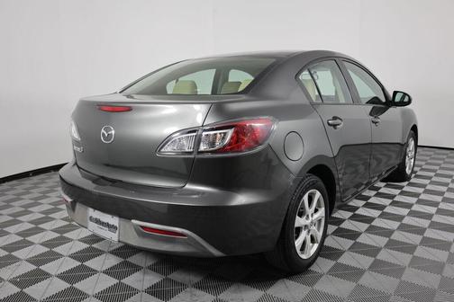 2011 Mazda Mazda3 i Touring