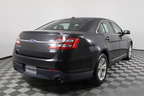 2015 Ford Taurus SEL