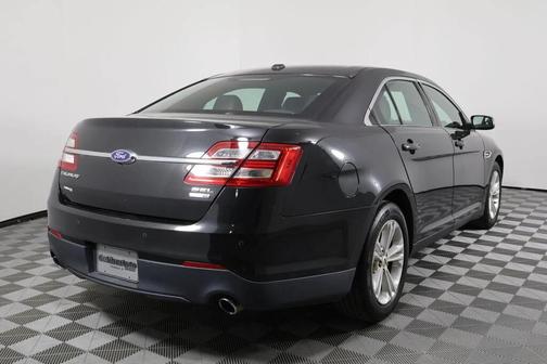 2015 Ford Taurus SEL