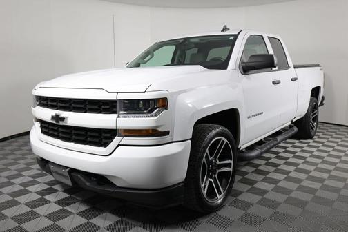 2018 Chevrolet Silverado 1500 Custom