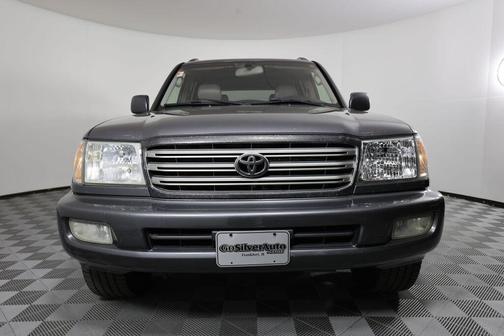 2004 Toyota Land Cruiser Base