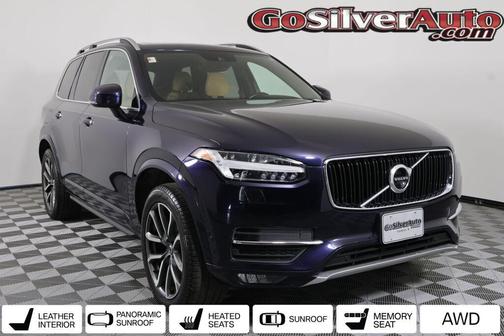 2017 Volvo XC90 T6 Momentum