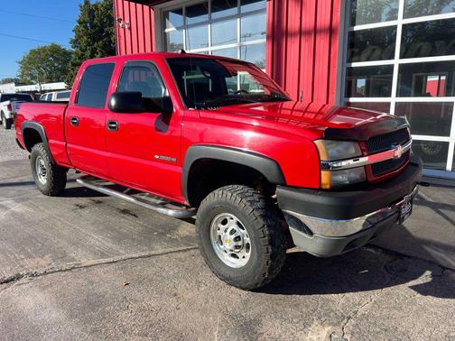 2004 Chevrolet Silverado 2500 LS H/D Crew Cab