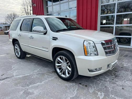 2010 Cadillac Escalade Platinum Edition