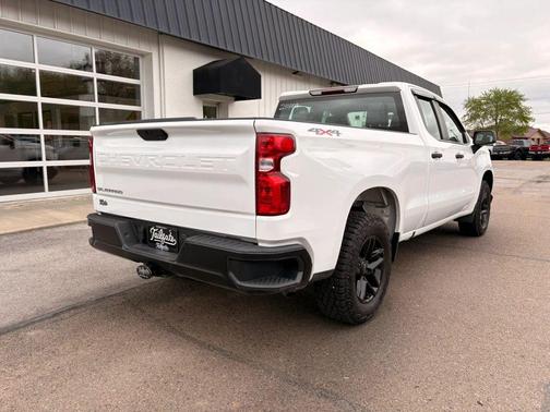 White 2019 Chevrolet Silverado 1500 WT