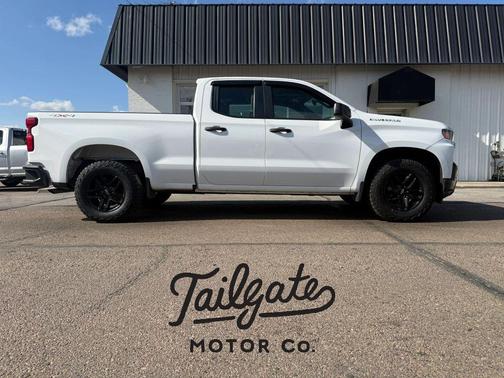 White 2019 Chevrolet Silverado 1500 WT
