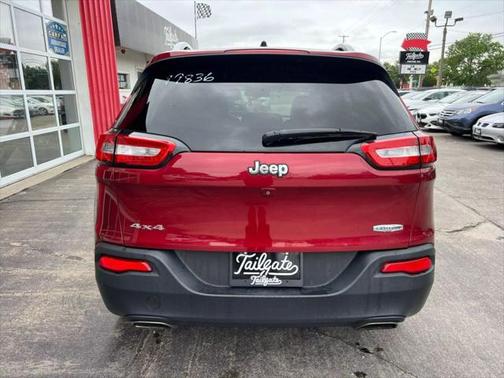 2015 Jeep Cherokee Sport