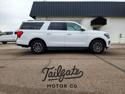 2024 Ford Expedition XLT Sport Utility 4D