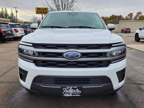 2024 Ford Expedition XLT Sport Utility 4D