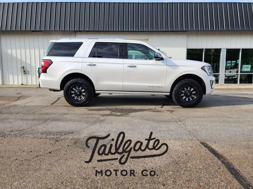 2019 Ford Expedition Platinum Sport Utility 4D