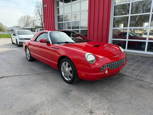 2002 Ford Thunderbird Base
