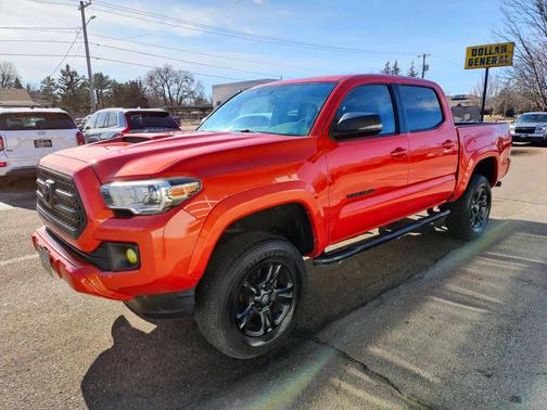 2016 Toyota Tacoma TRD Sport