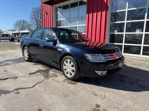 2008 Ford Taurus Limited Sedan 4D