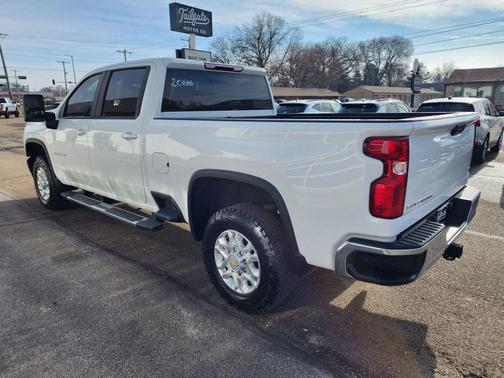 2023 Chevrolet Silverado 2500 LT