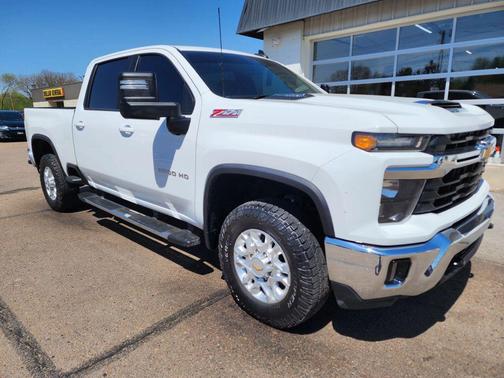 White 2024 Chevrolet Silverado 2500 LT