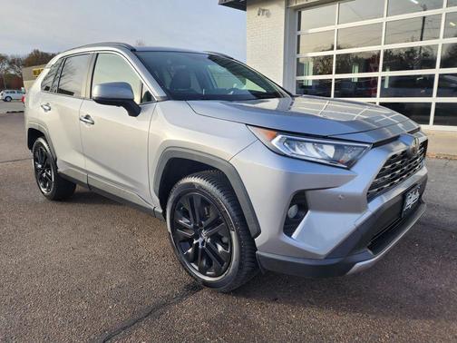 2019 Toyota RAV4 Limited