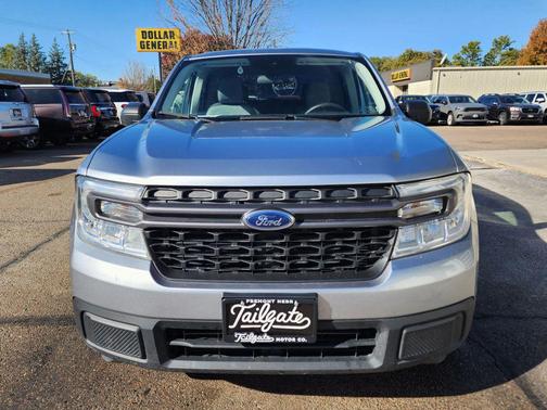 2022 Ford Maverick XLT SuperCrew Pickup 4D 4 1/2 ft