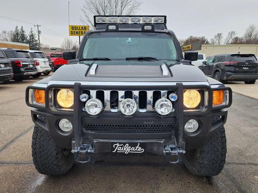 2006 Hummer H3 Base