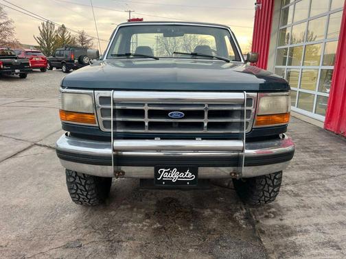 1995 Ford F-150 Short Bed