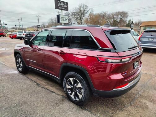 2024 Jeep Grand Cherokee 4xe Base