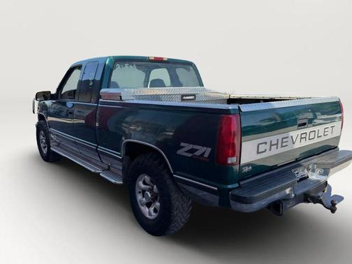 Green 1997 Chevrolet 1500 Short Bed