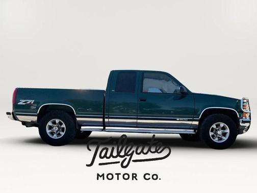 Green 1997 Chevrolet 1500 Short Bed