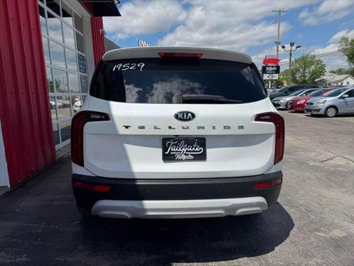 2020 Kia Telluride LX Sport Utility 4D
