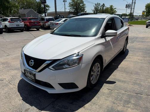 White 2019 Nissan Sentra SV