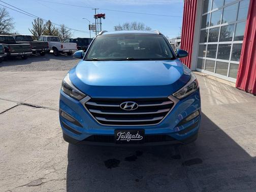 2018 Hyundai TUCSON SEL