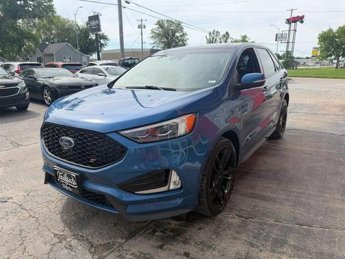 Blue 2019 Ford Edge ST
