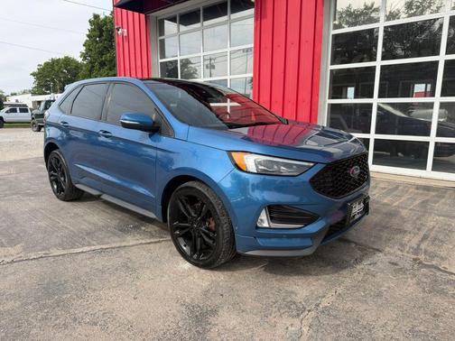 Blue 2019 Ford Edge ST