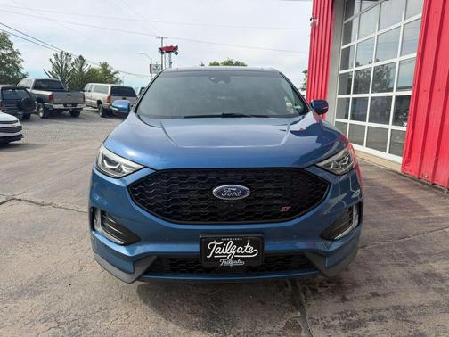 Blue 2019 Ford Edge ST