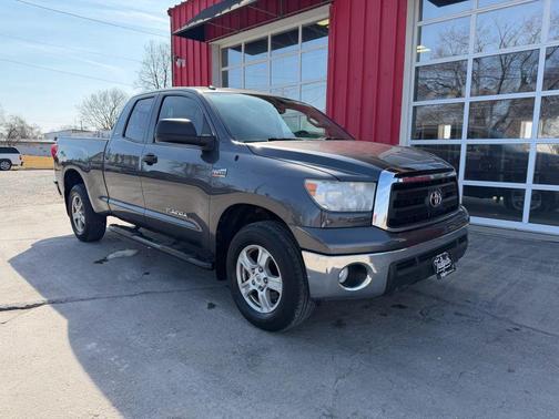 2011 Toyota Tundra Grade