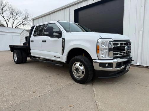 2023 Ford F-350 XLT