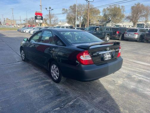 2003 Toyota Camry LE