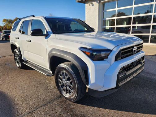 2025 Toyota 4Runner SR5 Sport Utility 4D