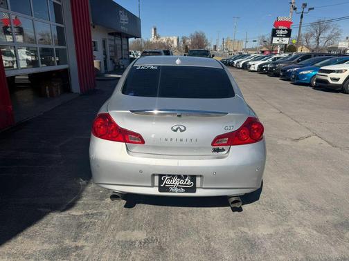 2013 INFINITI G37 Journey