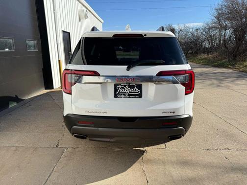 2022 GMC Acadia AT4 Sport Utility 4D