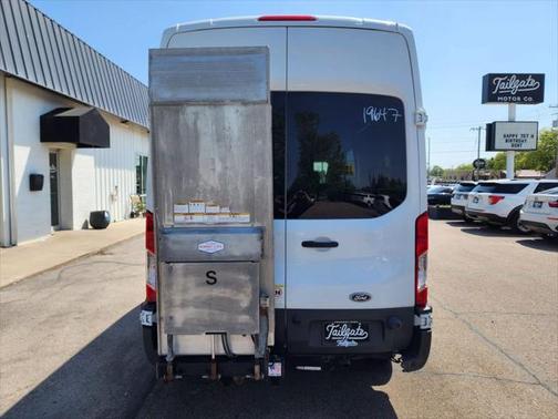 2017 Ford Transit-250 Base