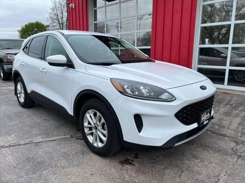 2021 Ford Escape SE