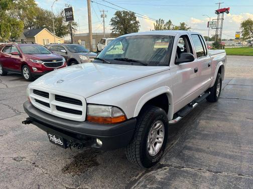 2003 Dodge Dakota Sport Quad Cab