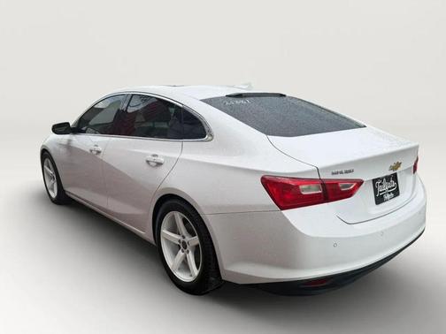 White 2016 Chevrolet Malibu Hybrid Base