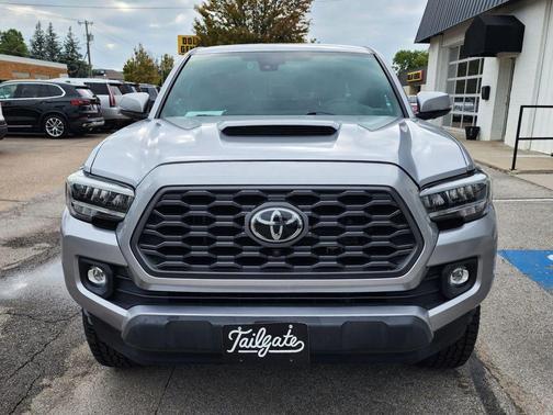 2020 Toyota Tacoma TRD Sport