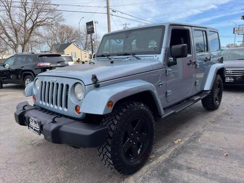 2012 Jeep Wrangler Unlimited Sahara