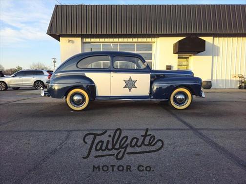 1948 Ford Deluxe Base