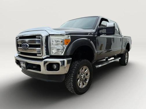 Gray 2016 Ford F-250 Lariat