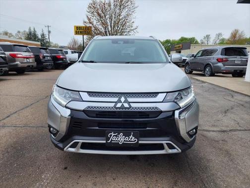2020 Mitsubishi Outlander SP