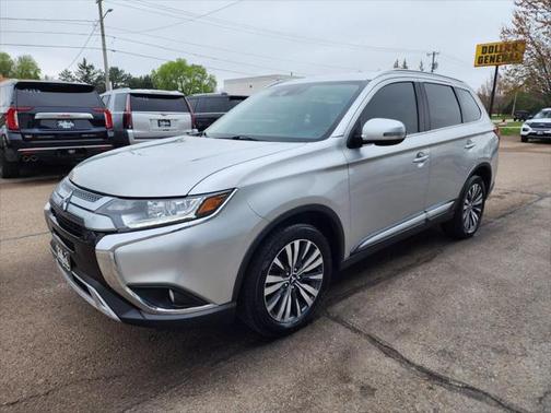 2020 Mitsubishi Outlander SP