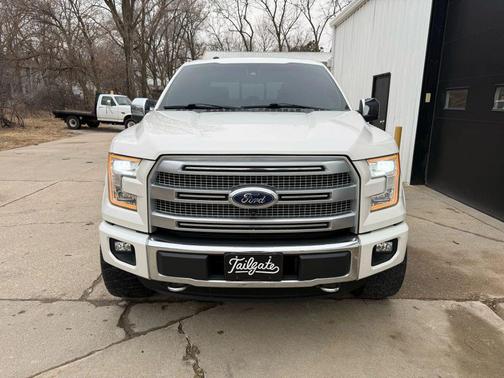 2016 Ford F-150 Platinum