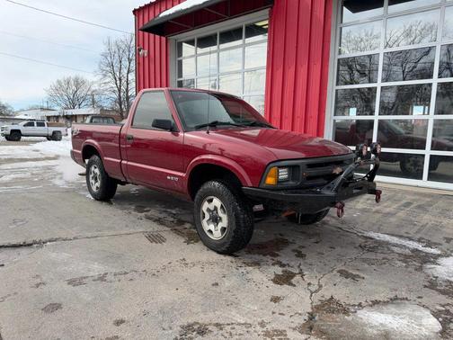 1994 Chevrolet S-10 Base